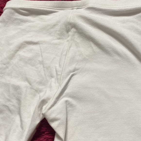 HUE white floral cutout leggings - Picture 13 of 15